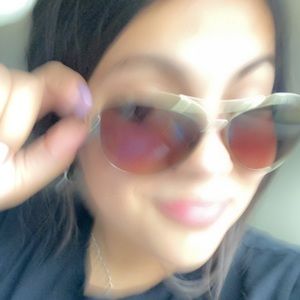 Meet your Posher, Genesis